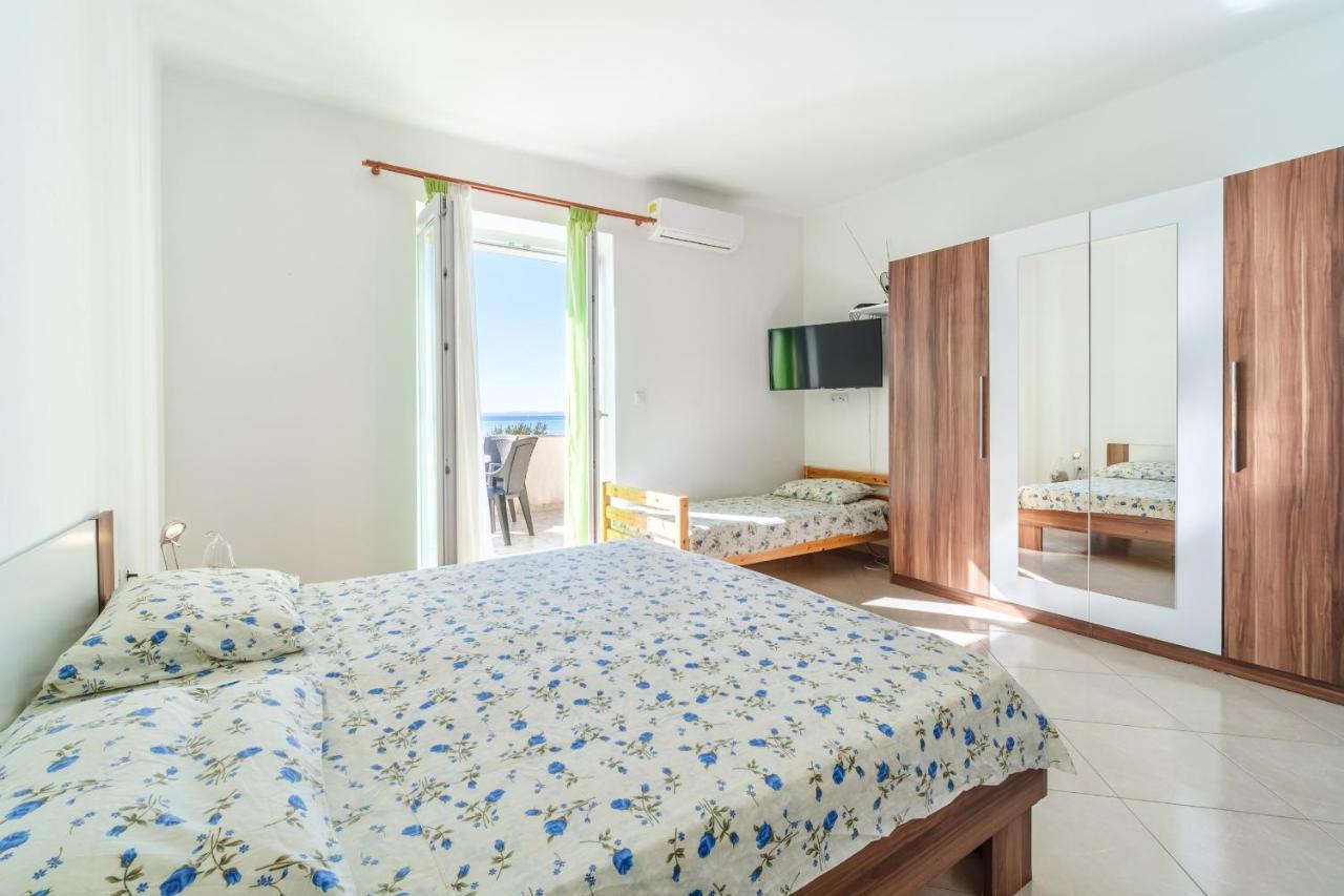 Beach Paradise Apartments Podstrana Luaran gambar