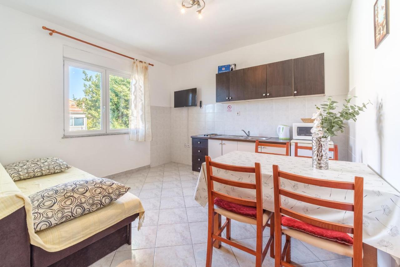 Beach Paradise Apartments Podstrana Luaran gambar