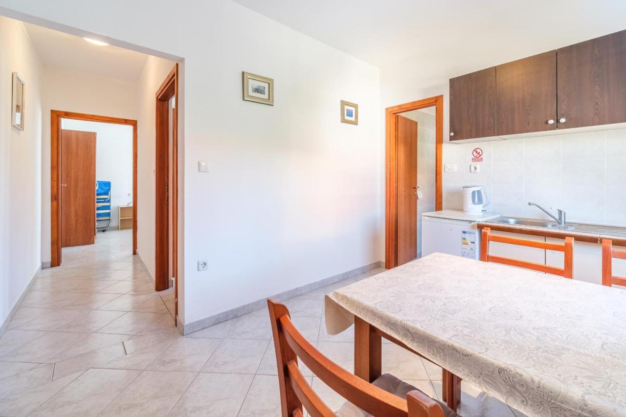 Beach Paradise Apartments Podstrana Luaran gambar
