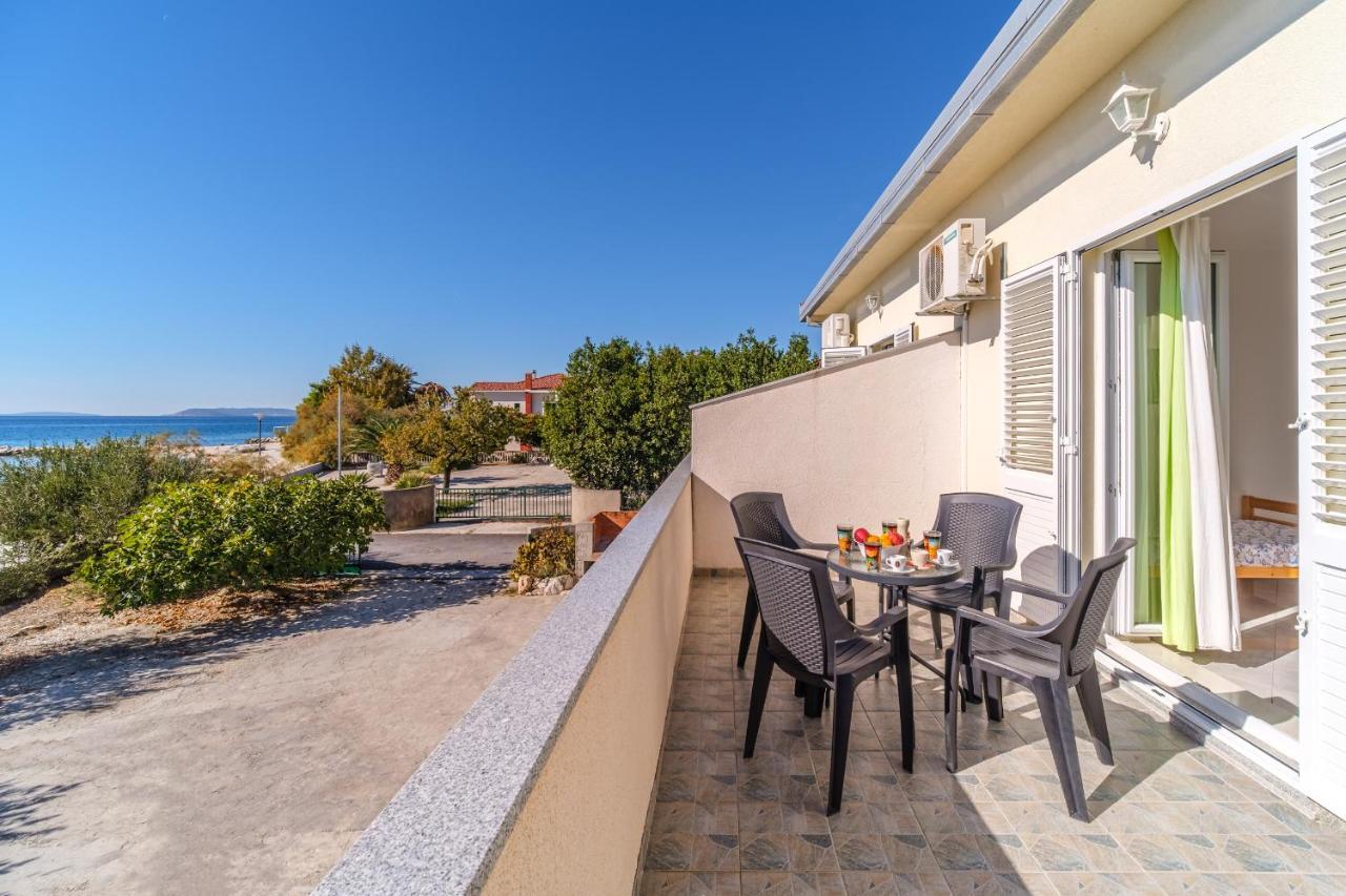 Beach Paradise Apartments Podstrana Luaran gambar