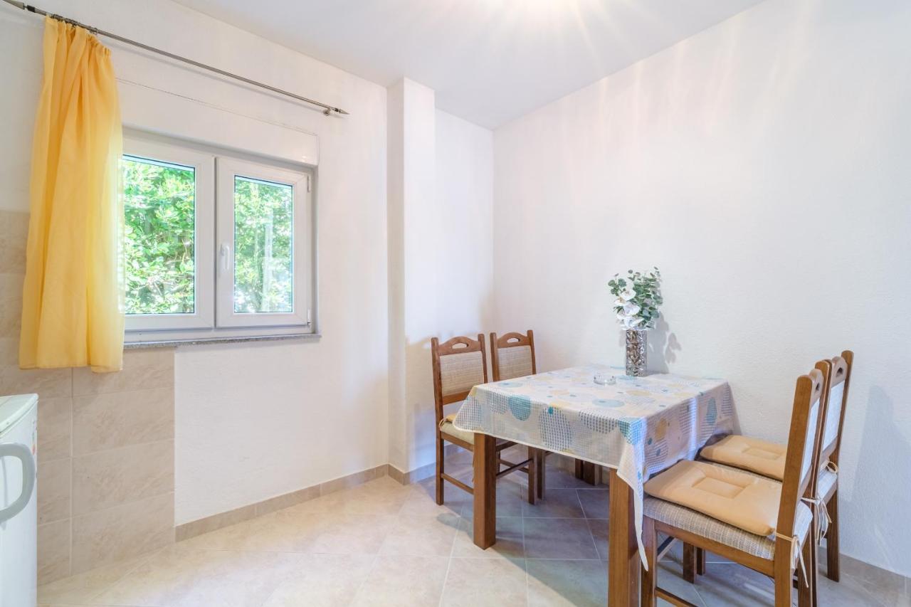 Beach Paradise Apartments Podstrana Luaran gambar